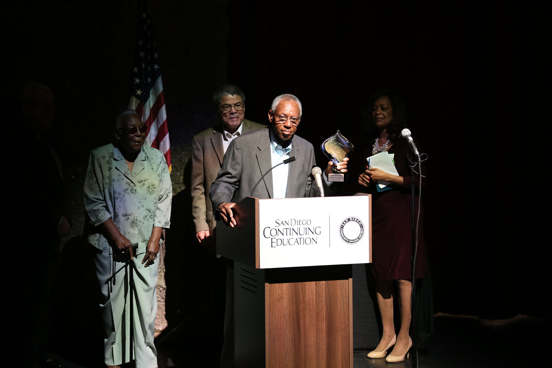 Mountain View Community Celebrates SDCE